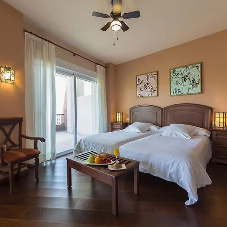 Hotel Wellness Marbella Hills 4*